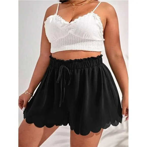 MakeMeChic Women's Plus Size Elastic Waist Scallop Trim Flowy Wide Leg Shorts - Picture 3 of 6